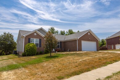 114 Max Cavnes Rd, Danville, KY 40422 - photo 2