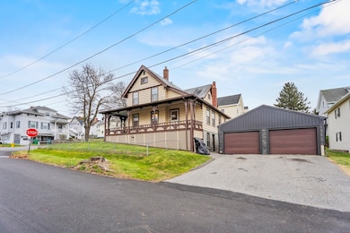 216 Walnut St, Clinton, MA 01510 - photo 4