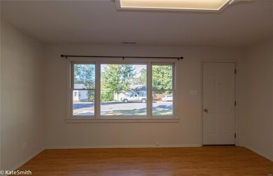 608 Wesley Dr, Farmington, MO 63640 - photo 3