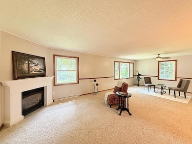 619 N 10th St, Montevideo, MN 56265 - photo 7