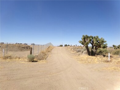 0 Arrowhead Rd unit HD24170184, Phelan, CA 92371 - photo 4