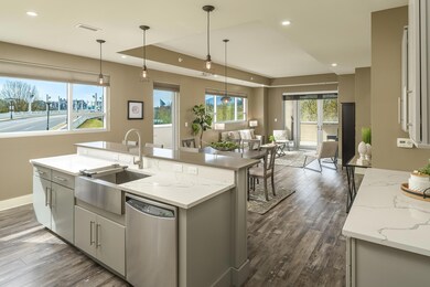 4_Cherokee_Blvd_Unit_201_0017