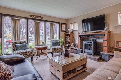 2843 Field St, Longview, WA 98632 - photo 4