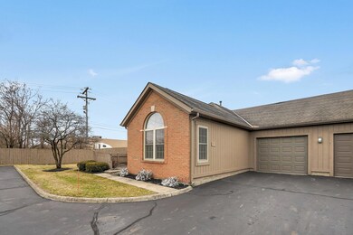 2-web-or-mls-2423-hooverside-ln