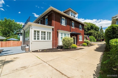 36 University Ave, Buffalo, NY 14214 - photo 4