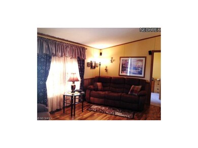 Window treatments stay.