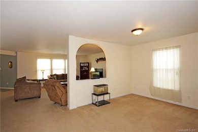 185 Altondale Dr unit 162, Statesville, NC 28625 - photo 5