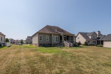 535 Cedar Ridge Dr, Winterville, NC 28590 - photo 4