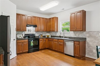 Large Kitchen with great space