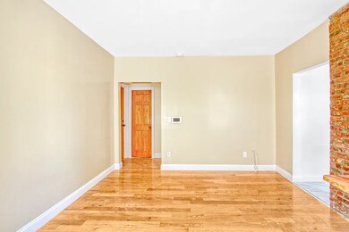 405 E 2nd St unit 2, Brooklyn, NY 11218 - photo 4