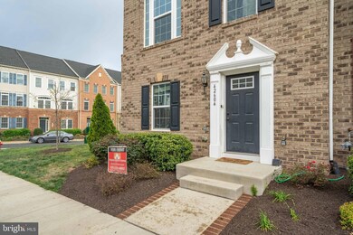 42604 Smokey Embers Terrace, Sterling, VA 20166 - photo 2