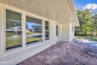 244 Beeman Dr, Biloxi, MS 39531 - photo 4