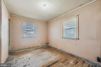 16 Yawmeter Dr, Middle River, MD 21220 - photo 7