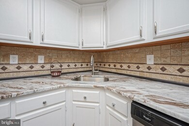 185 Lake Dr, Atco, NJ 08004 - photo 5