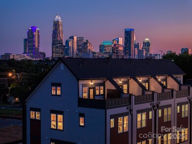 1615 Polk St unit EQX0208, Charlotte, NC 28206 - photo 6