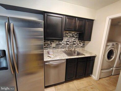 9695 Hitching Post Ln unit A, Laurel, MD 20723 - photo 5