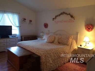 400 Summer Ct, Nampa, ID 83686 - photo 5