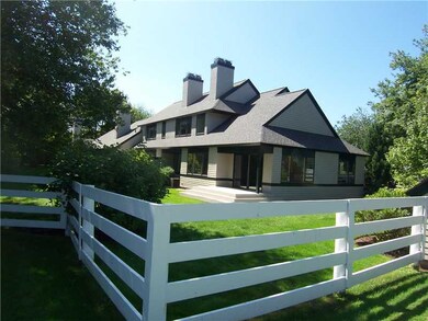 8 Brandywine Ln unit 36, Narragansett, RI 02882 - photo 2