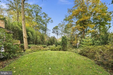 7721 Tauxemont Rd, Alexandria, VA 22308 - photo 5