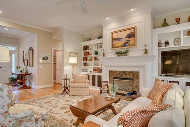 5 Living Room