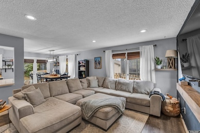 212 Taylor St, Rock Springs, WY 82901 - photo 5