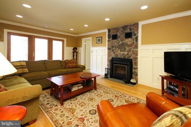 5210 Gunpowder Rd, Fairfax, VA 22030 - photo 3