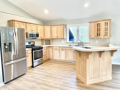 5223 N Barclay, La Porte, IN 46350 - photo 2