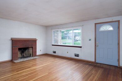 6 Laurie Ln, Framingham, MA 01701 - photo 4