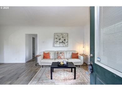 1012 6th St, Washougal, WA 98671 - photo 5