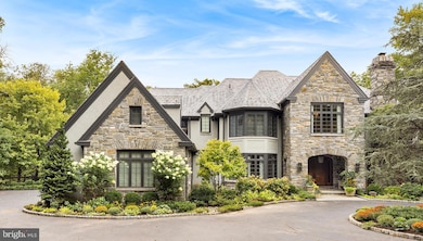 1420 Kyneton Rd, Villanova, PA 19085 - photo 2