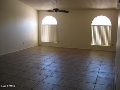 907 W Mesquite St, Chandler, AZ 85225 - photo 2