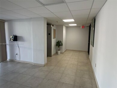 7921 Byron Ave unit 507, Miami Beach, FL 33141 - photo 6