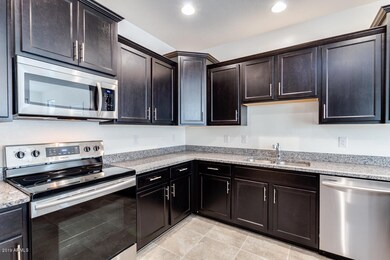 AMAZING KITCHEN
