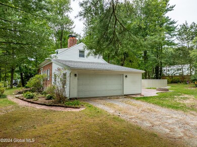 Attached 2 car garage