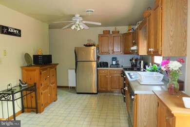 4406 12th Ave, Temple, PA 19560 - photo 7