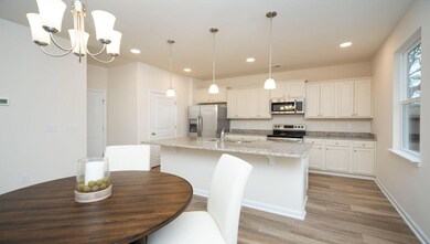 Dining/Kitchen