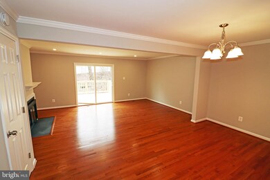 15 Pinecone Ct, Parkville, MD 21234 - photo 3