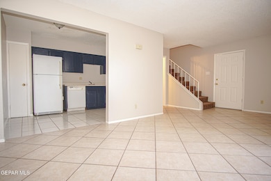 6701 Escondido Dr unit D, El Paso, TX 79912 - photo 3