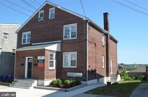 109 7th St unit 3, Bridgeport, PA 19405 - photo 2