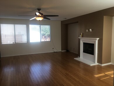 3308 Palm Frond St, Rosamond, CA 93560 - photo 2