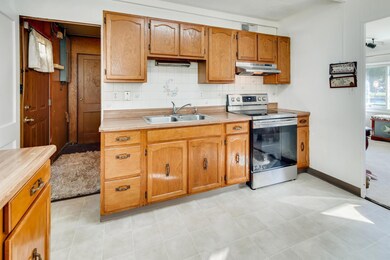 3103 Astor Ave Columbus OH-large-005-007