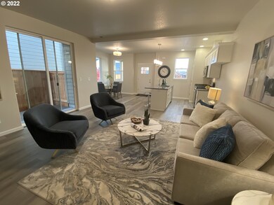 1866 SE Hankel St unit 12, Dallas, OR 97338 - photo 5