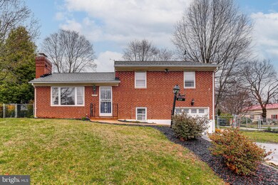 6519 Carroll Highlands Rd, Sykesville, MD 21784 - photo 4