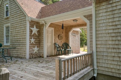 8 Marsh Hawk Cir, Edgartown, MA 02539 - photo 3