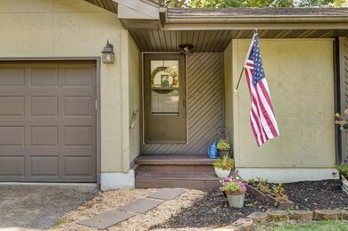 204 W Herndon Rd, Nixa, MO 65714 - photo 2