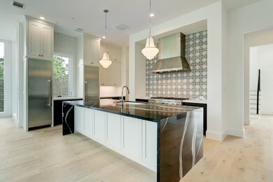 7902 N Villa Ct, Houston, TX 77055 - photo 5