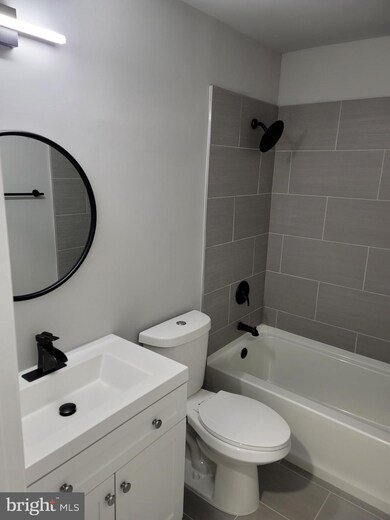 15253 Lodge Terrace, Woodbridge, VA 22191 - photo 6