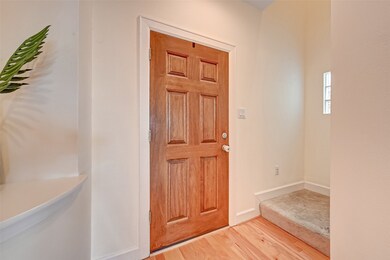 3704 Main Poplar Dr, Houston, TX 77025 - photo 3