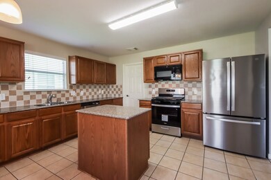 29422 Legends Glen Dr, Spring, TX 77386 - photo 7