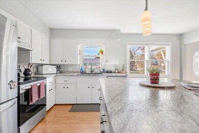 38-4 Arbania St, Auburn, ME, 04210-23